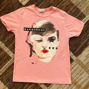 Dangerous tee size 8